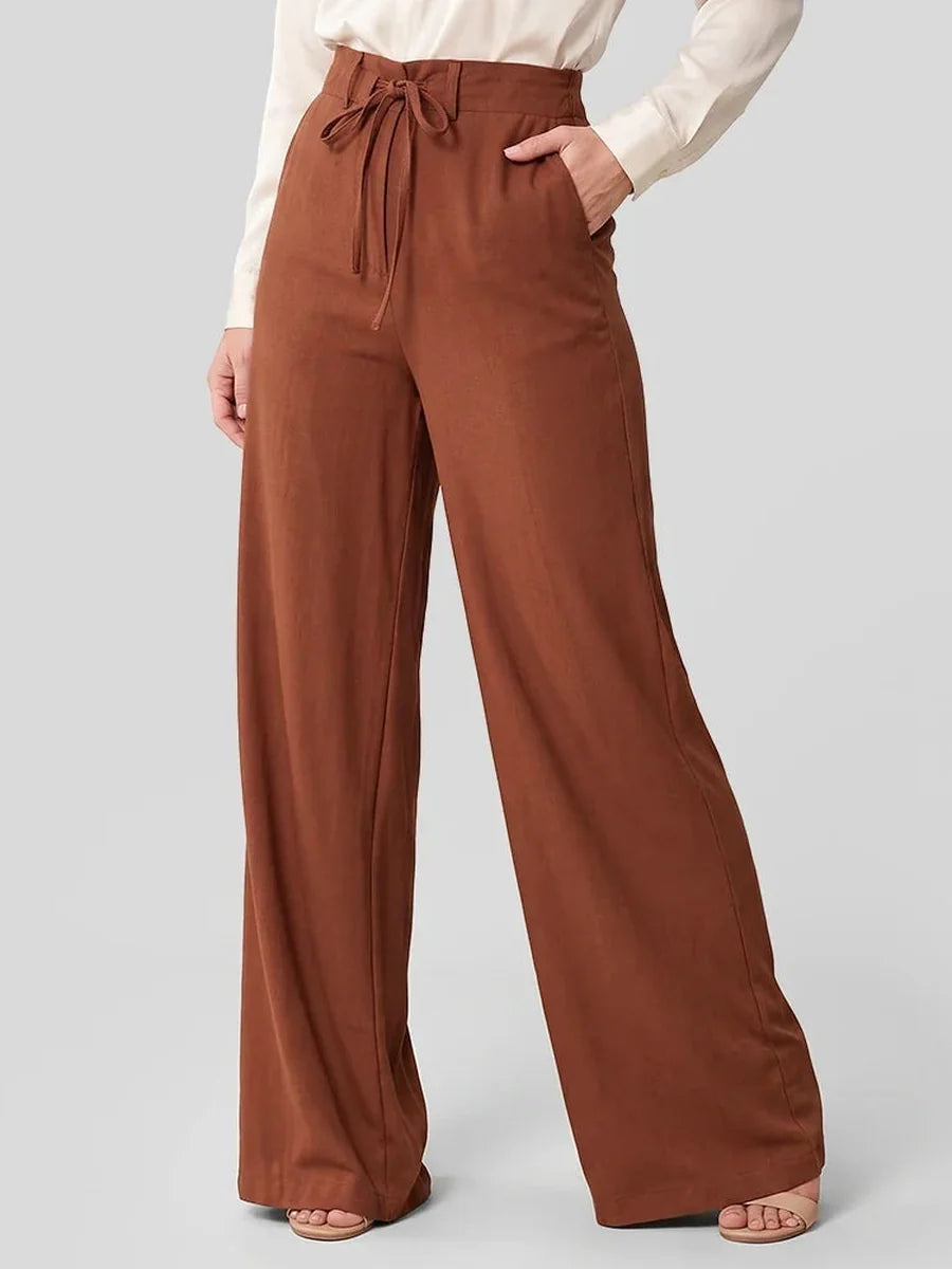 Calça pantalona marrom-café de cintura alta com amarração, vista de frente